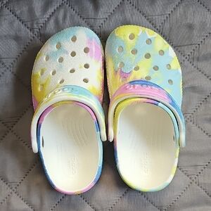 CROCS Blue and Yellow Sandals for Comfort and Style
